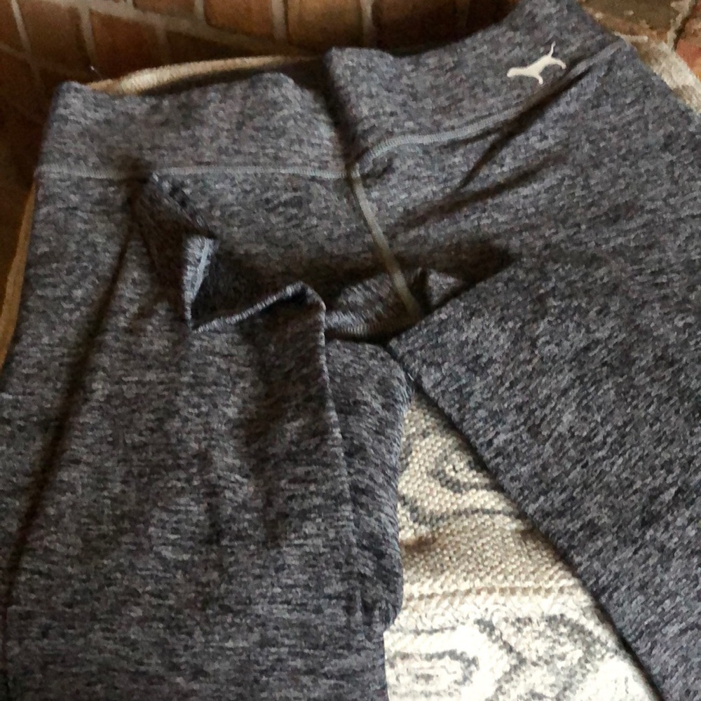 VS Pink yoga pants size small